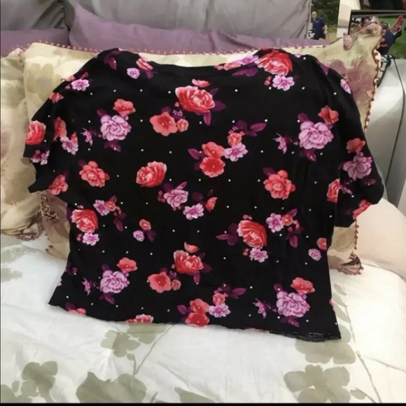 Victoria’s Secret pink floral Bling crop top - Picture 3 of 3